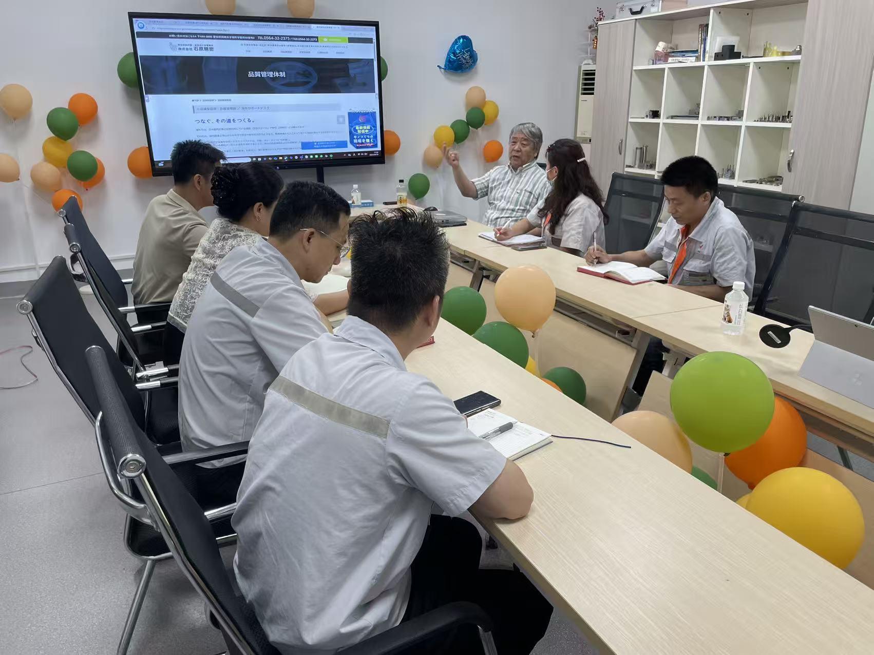 海外仕入先管理　　　　　　　定期監査・改善指導